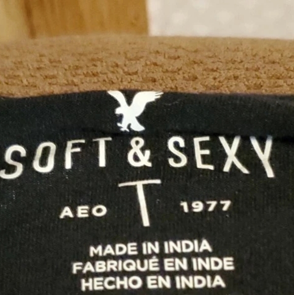 American Eagle Embroidered Top Large - Picture 5 of 5